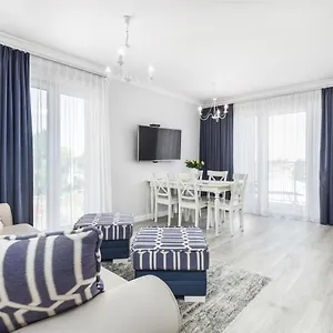 https://jantar-apartamenty-batycka-6.kolobrzeghotels.com